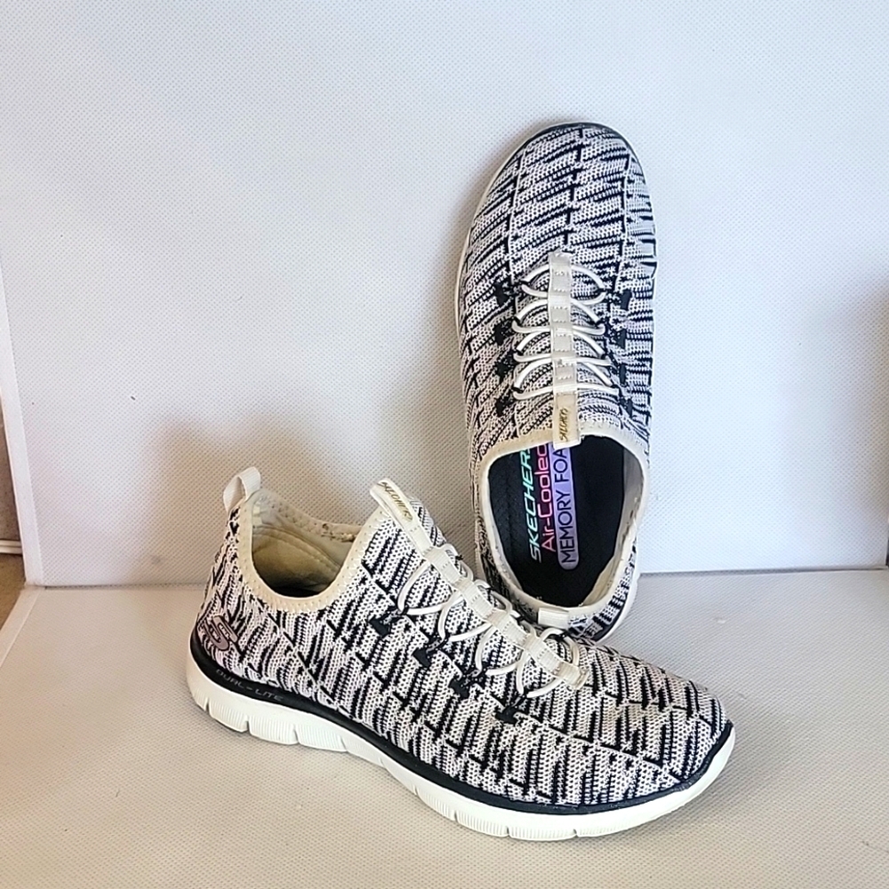 SKECHERS FLEX APPEAL SNEAKERS (sz‎ 5.5)